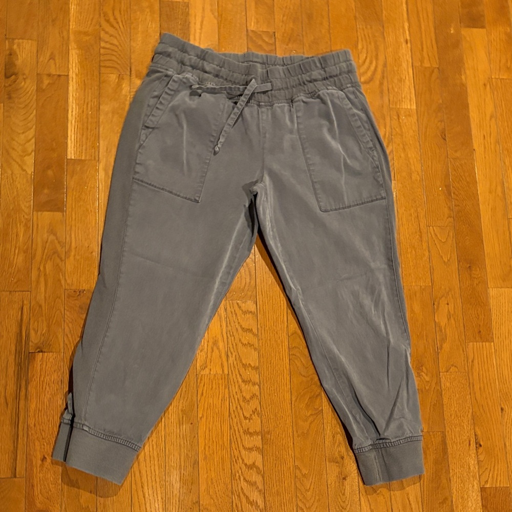 Time and Tru Gray ankle Pants with Drawstring size medium 8-10 elastic waist